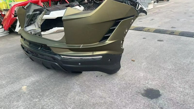 Usus P Rear Bumper Assembly S Rear Bumper Assembly Rear Bumper Lower Skirt  4ML807305 4ML807568 4ML807511